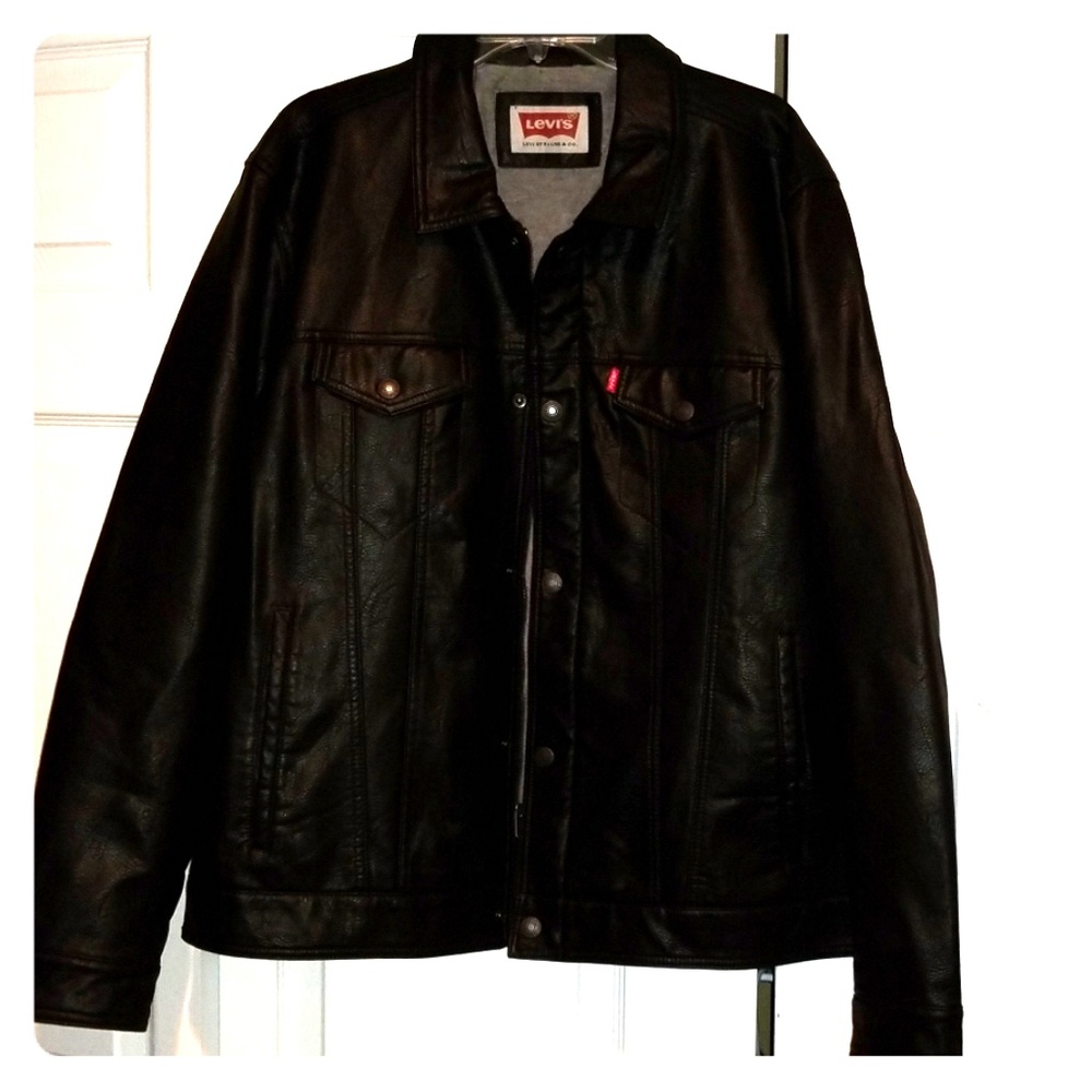 New Levi's Black Jacket LM7RU892